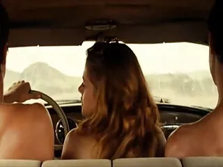 Cô ấy quyến phim sex nhật bản ko che rũ nhất trong thị trấn