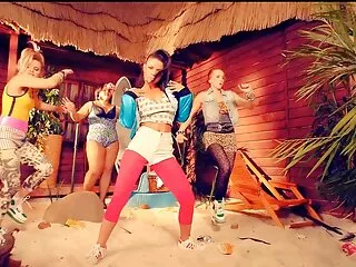 Babe bằng sex bo gia nhat ban với rung dây